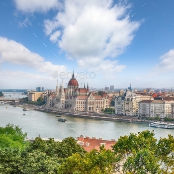 Amazing cityscape of Budapest  with  Széchenyi Chain bridge over Danube river and Parliament.