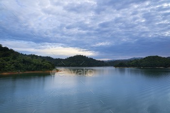 Level-headed. Stare from a traveling boathouse from Lake “Belum” Royal “Belum” Recount Park to “Banding” Lake